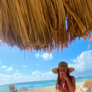 Meet your Posher, Meg